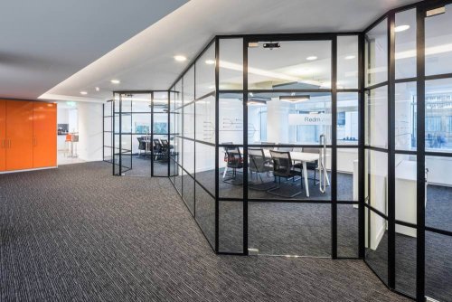 Une cloison de séparation pour le bureau